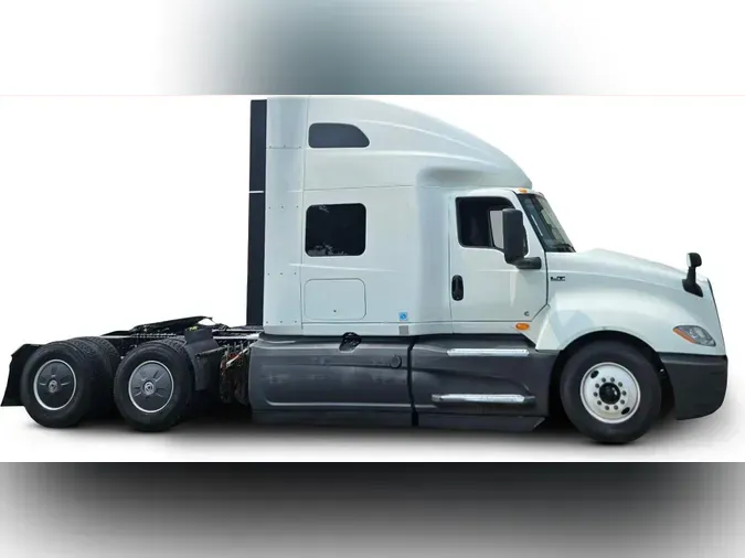 2023 International LT6252de823a0f30256d77b485a5707c3a07e