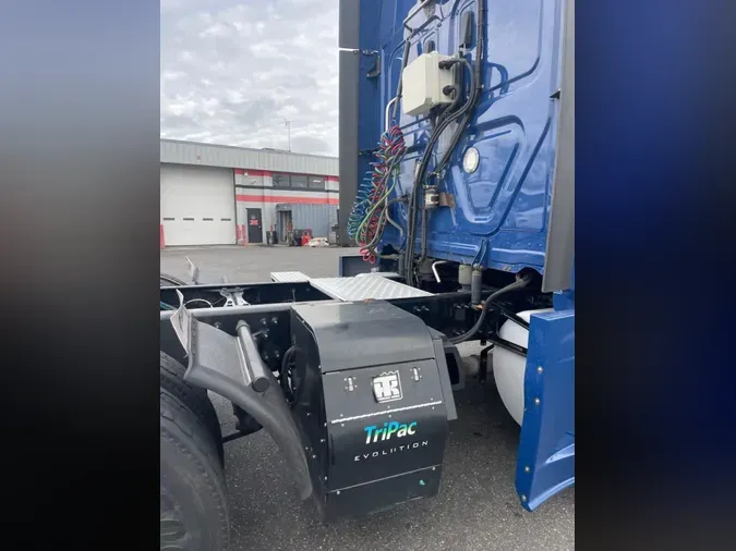 2020 FREIGHTLINER/MERCEDES NEW CASCADIA PX126642de8eb8dd49b5ad7c6f3074d465fd3d0