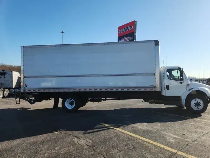2020 Freightliner M2 106