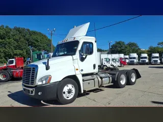 2020 FREIGHTLINER/MERCEDES CASCADIA 125