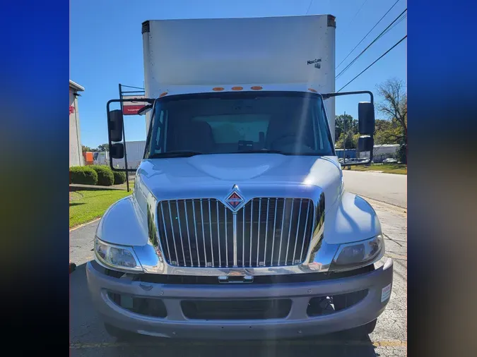 2019 NAVISTAR INTERNATIONAL 4300 LP