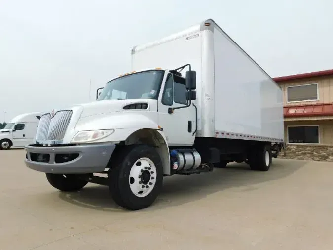 2018 International DuraStar 4300
