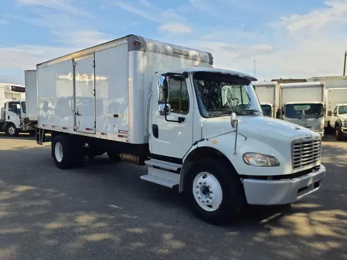 2015 FREIGHTLINER/MERCEDES M2 106