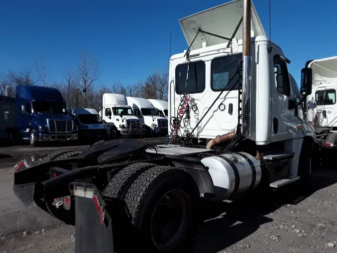 2018 FREIGHTLINER/MERCEDES CASCADIA 125