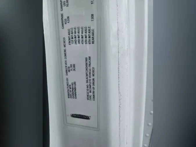 2019 FREIGHTLINER M2 106