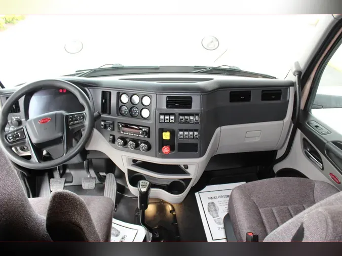 2023 Peterbilt 579