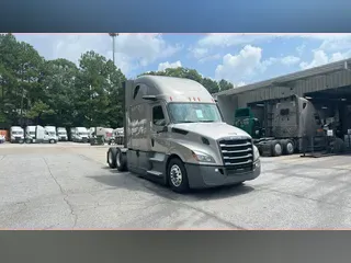 2022 Freightliner Cascadia 126