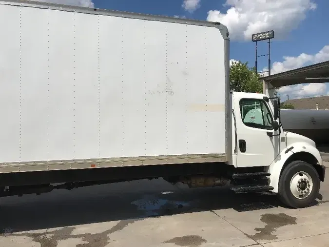 2018 Freightliner M2