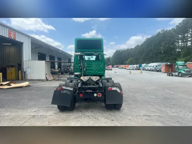 2020 International LT