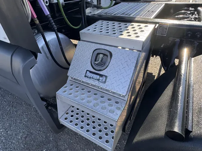2019 Peterbilt 579
