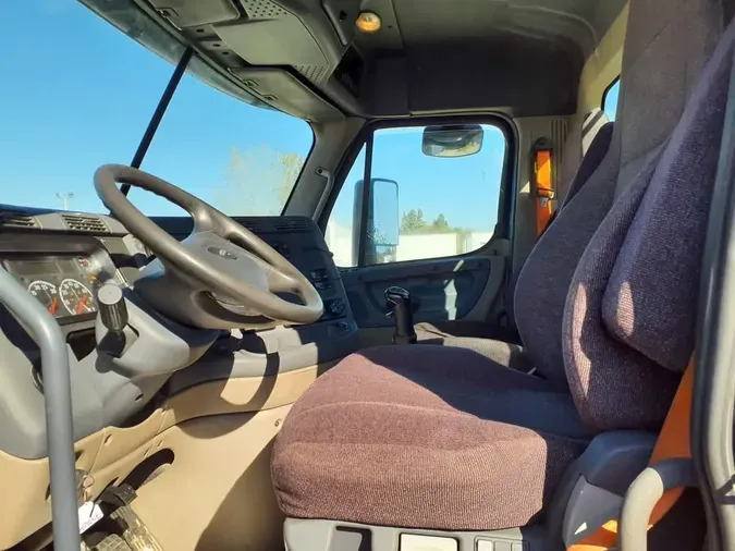 2018 FREIGHTLINER/MERCEDES CASCADIA 125