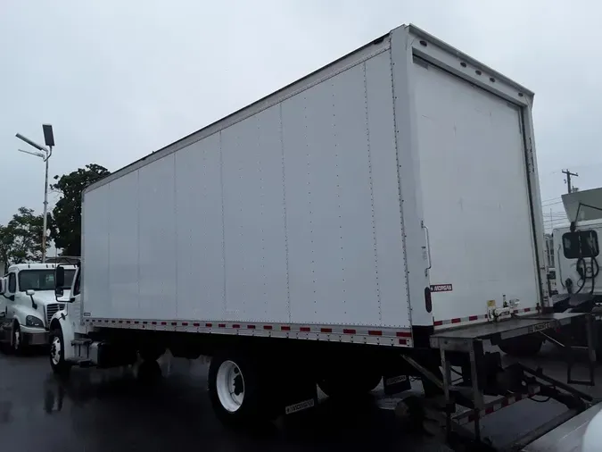 2020 FREIGHTLINER M2 106