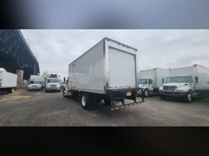 2018 FREIGHTLINER/MERCEDES M2 106