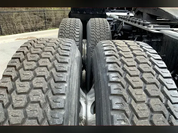 2020 INT LT625 6x4