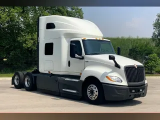 2021 INT LT625 6x4
