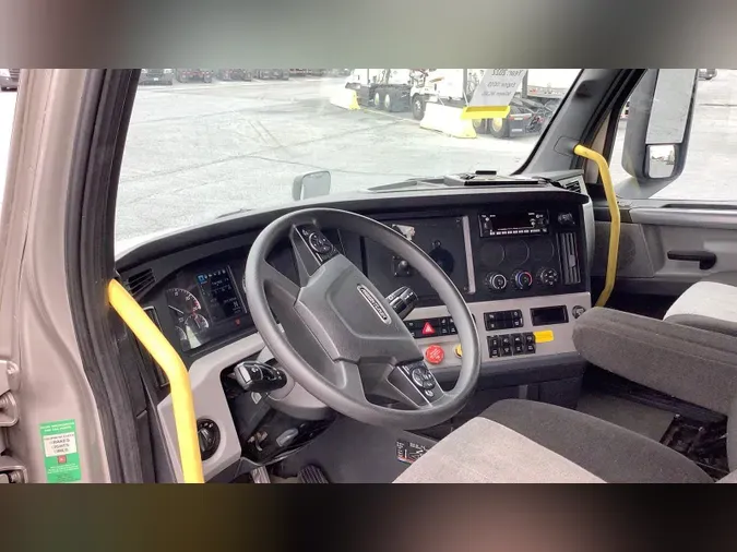 2022 Freightliner Cascadia 1262e329156e58479cba1743712501a8902