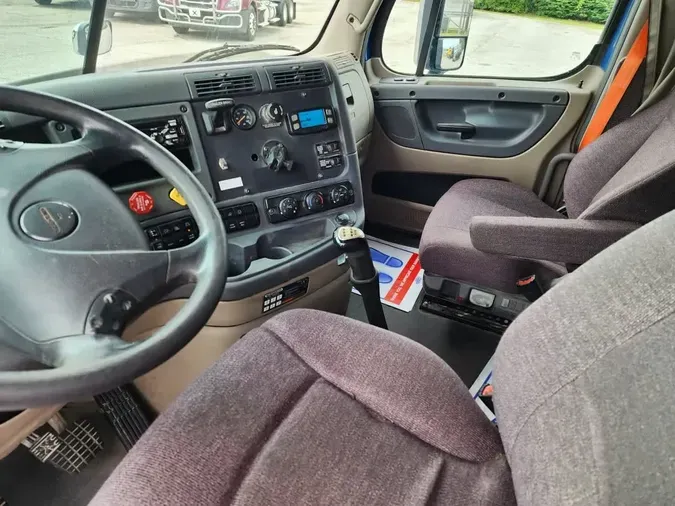 2020 FREIGHTLINER CASCADIA 125