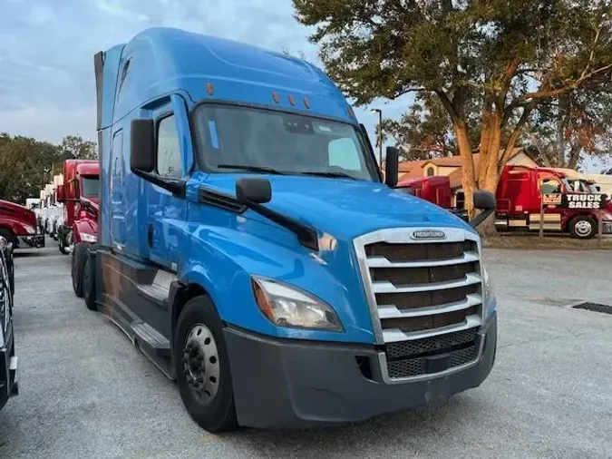 2021 Freightliner Cascadia