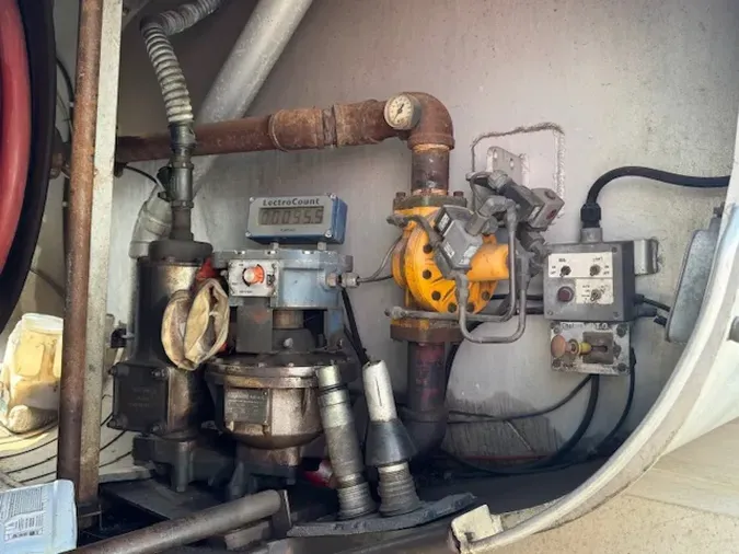 1990 INTERNATIONAL 4900
