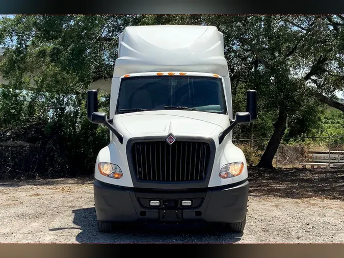 2021 INT LT625 6x4