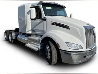 2022 Peterbilt 579