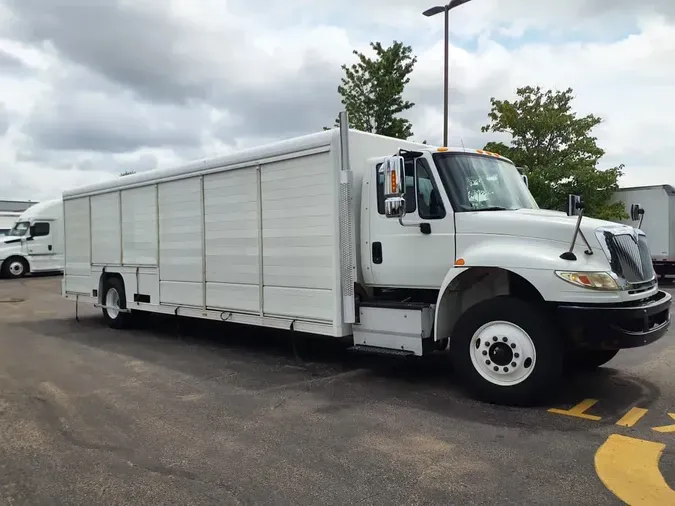 2017 NAVISTAR INTERNATIONAL 4300
