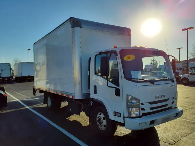 2019 ISUZU NPR HD