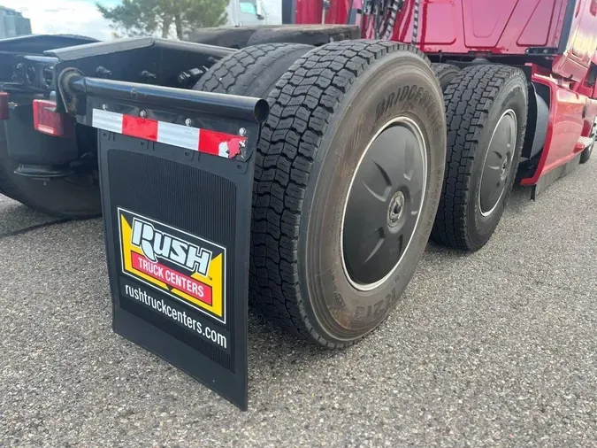 2022 International LT625