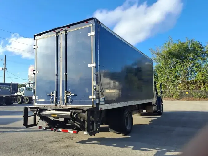 2014 FREIGHTLINER/MERCEDES M2 106