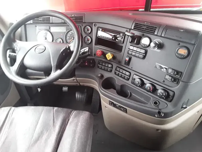2018 FREIGHTLINER/MERCEDES CASCADIA 125