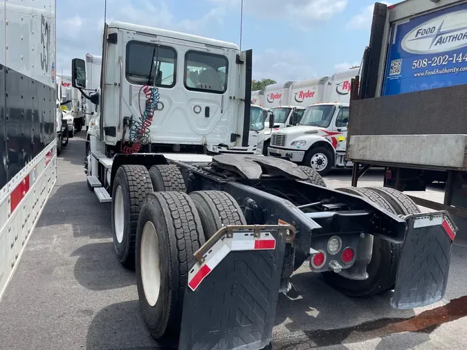 2018 FREIGHTLINER/MERCEDES CASCADIA 125