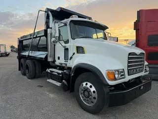 2006 MACK GRANITE CV713