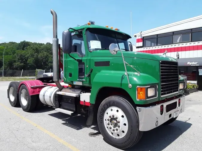 2018 MACK TRUCKS, INC. CHU613