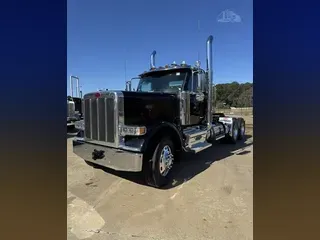 2026 PETERBILT 589