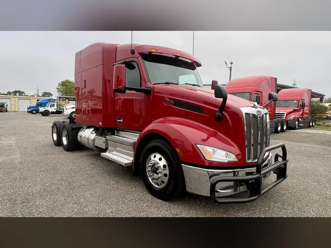 2022 Peterbilt 579