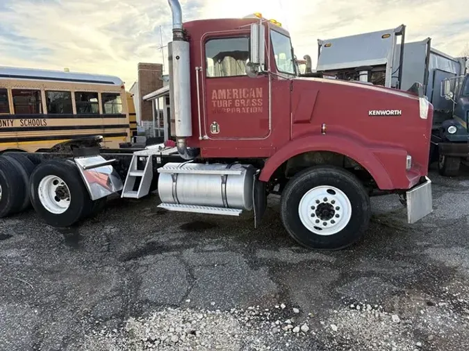 2003 KENWORTH T8002e689a0bc618304265d58f9862d97708