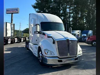 2021 KENWORTH T680