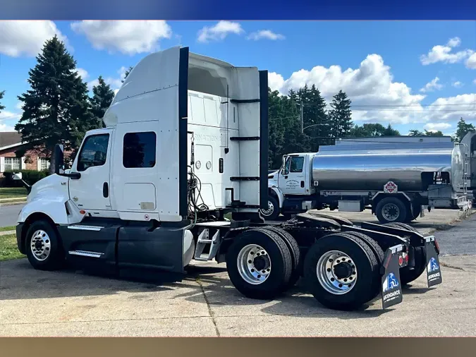 2022 INT LT625 6x4