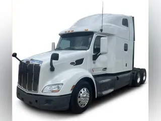 2021 Peterbilt 579