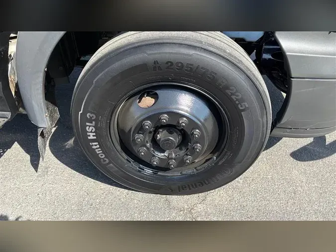 2018 INTERNATIONAL RH613
