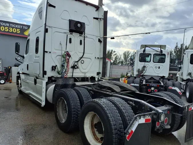 2020 FREIGHTLINER/MERCEDES NEW CASCADIA PX12664