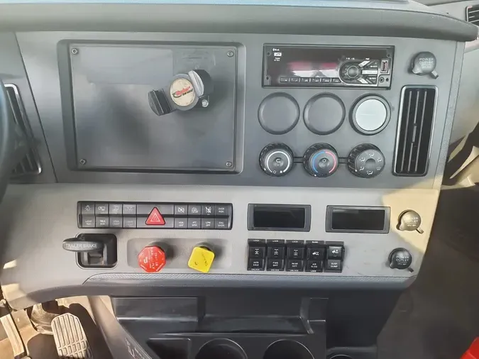2020 FREIGHTLINER/MERCEDES NEW CASCADIA 116