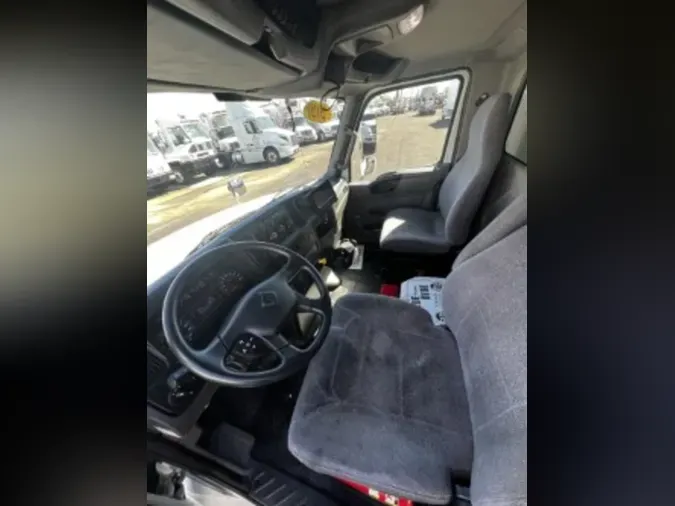 2020 NAVISTAR INTERNATIONAL MV607 (4X2)