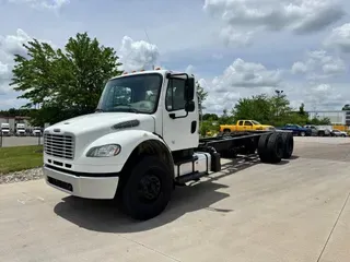 2020 Freightliner Business Class M2 106
