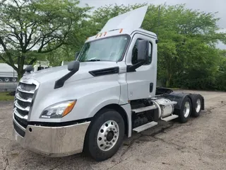2020 FREIGHTLINER/MERCEDES NEW CASCADIA PX12664