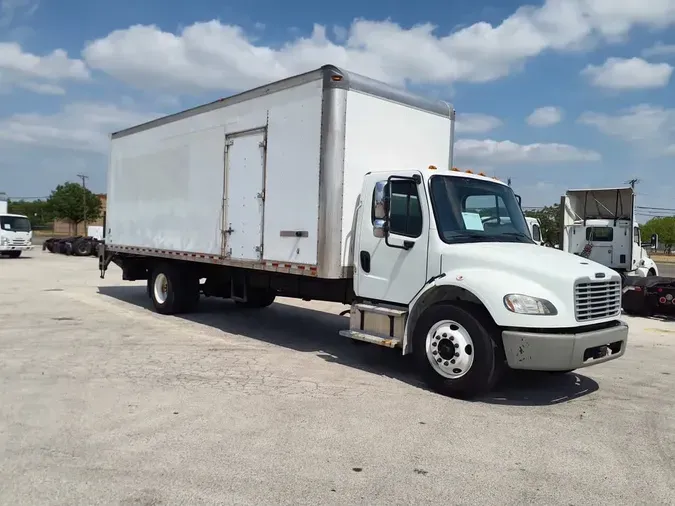 2019 FREIGHTLINER/MERCEDES M2 106