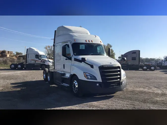 2021 Freightliner Cascadia 1262e942abf9b583b3a0c193dc83512ab03