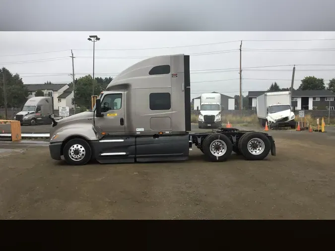 2022 International LT