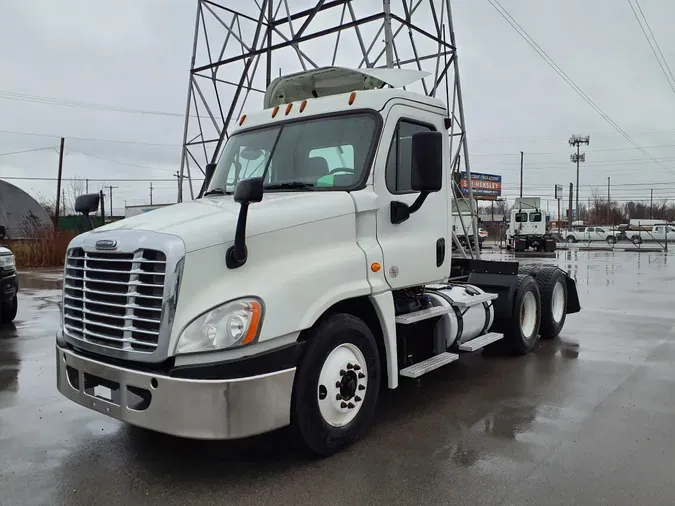 2018 FREIGHTLINER/MERCEDES CASCADIA 1252e9561f3b108b2b64c929fe3dcbb855d