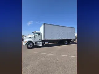2020 Peterbilt 337